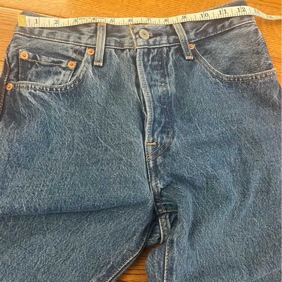 Levi’s 501 Button Fly Straight Leg Jeans - Picture 10 of 12